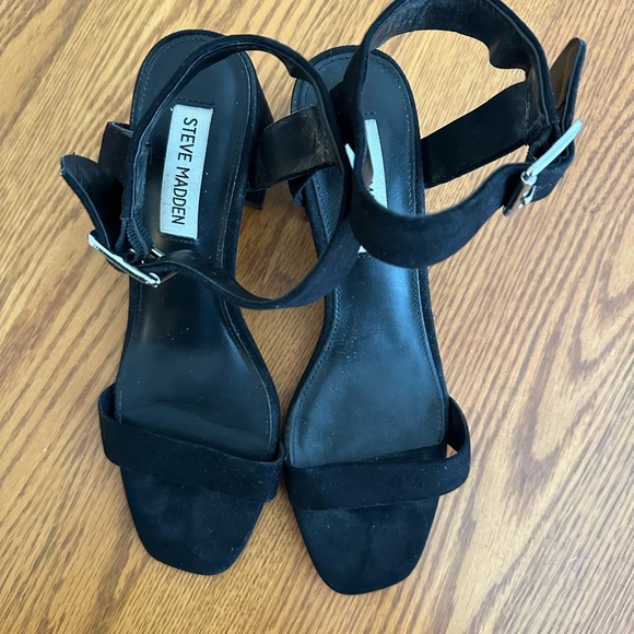 Steve Madden Block Heel with Ankle Strap - Picture 4 of 6